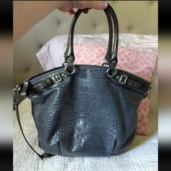 COACH Madison Lindsey Embossed Leather Crocodile Gray Bag Purse - Picture 3 of 12